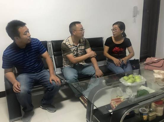 慰问新教师闫芬芬